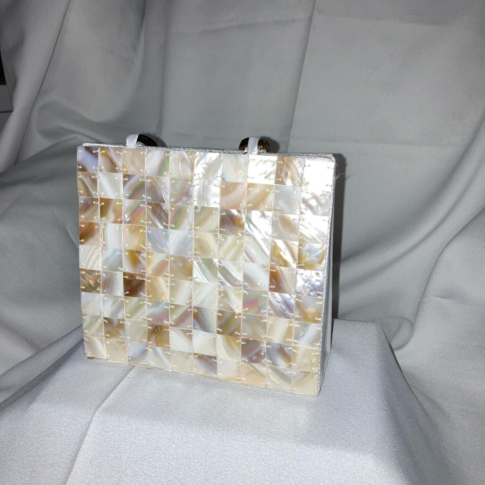 Shell purse - Picture 2 of 4